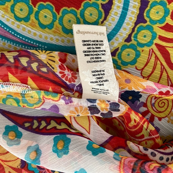 Soft Surroundings Colorful button front tunic. - Picture 9 of 15